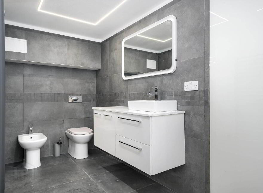 8 Arran Quay, Dublin, D07AYF4