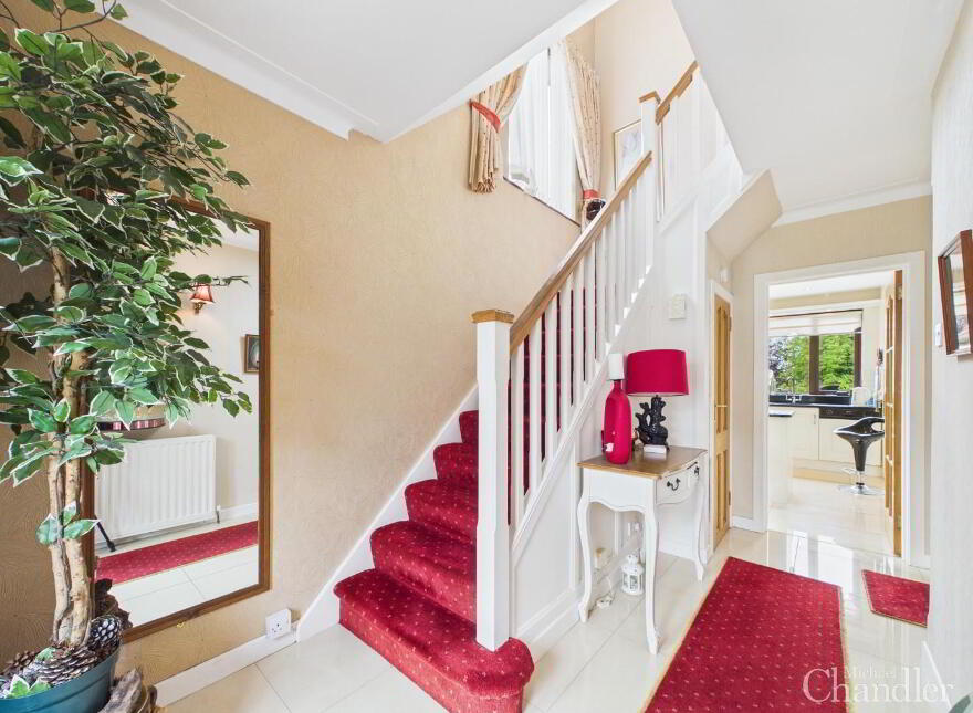 13 Glenholm Crescent, Belfast, BT8 6LT