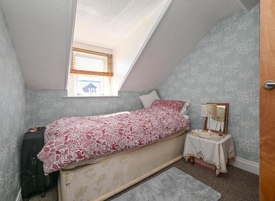 32 &32a Grays Hill, Bangor, BT20 3BB