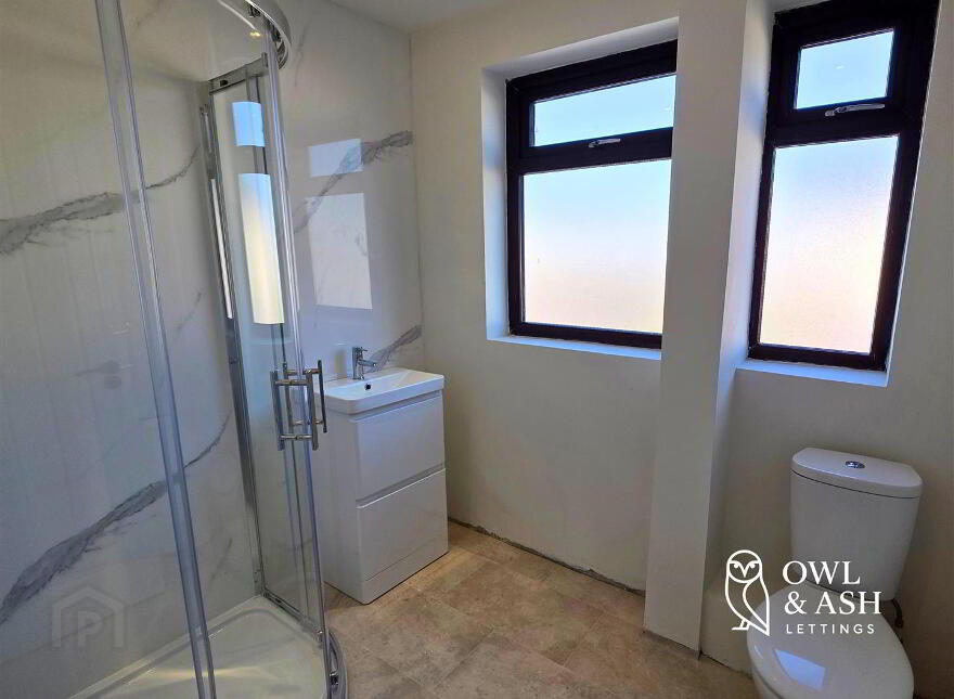 2 Creeve Place, Lisburn, BT28 1UT