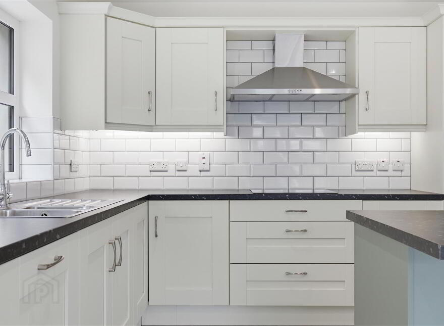Site 1, 41 Moss Road, Ballynahinch, BT24 8EG