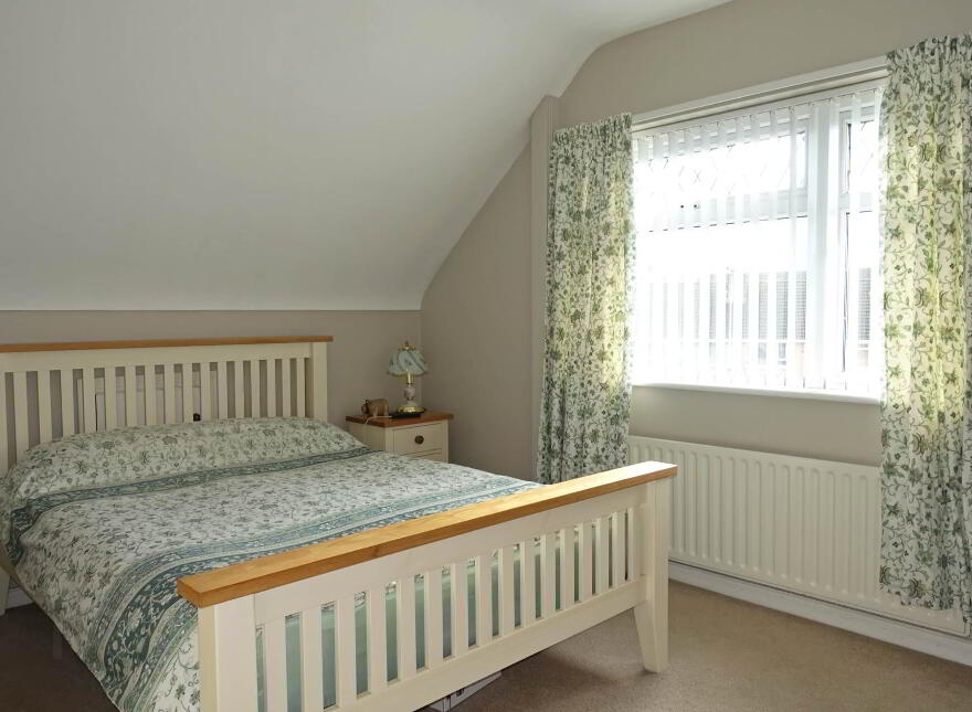 13 Drummurry Court, Ballinamallard, Enniskillen, BT94 2EE