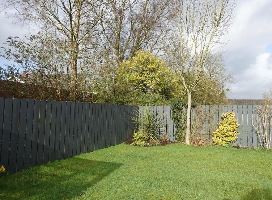 13 Drummurry Court, Ballinamallard, Enniskillen, BT94 2EE