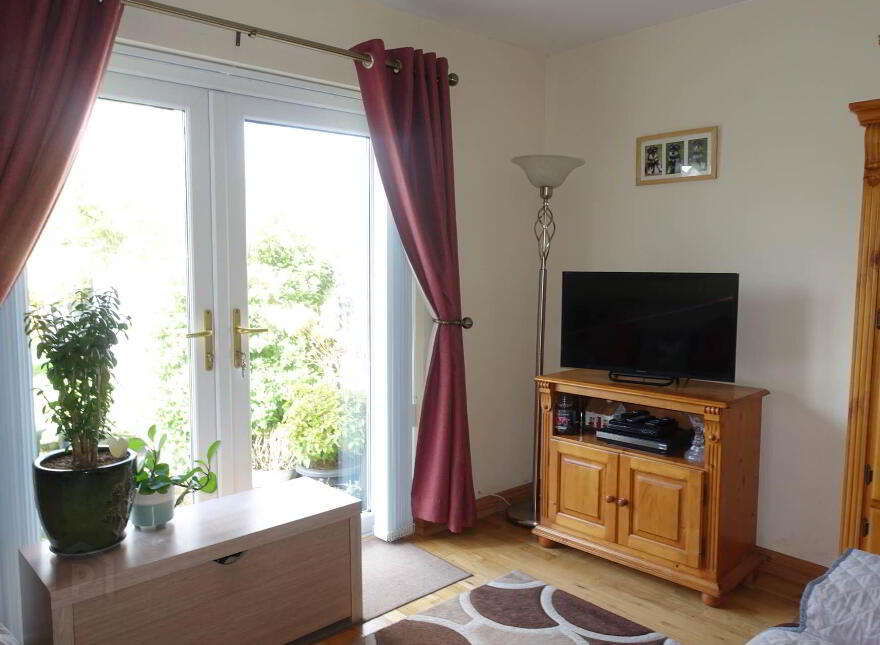 13 Drummurry Court, Ballinamallard, Enniskillen, BT94 2EE