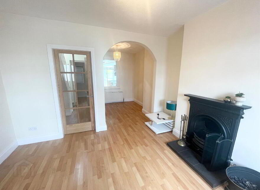 11 East Street, Donaghadee, BT21 0DW