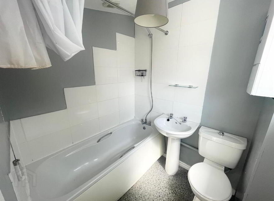 11 East Street, Donaghadee, BT21 0DW