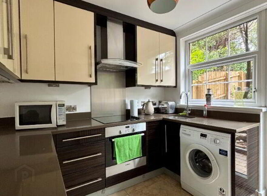 5A Windsor Close, Belfast, BT9 6FG