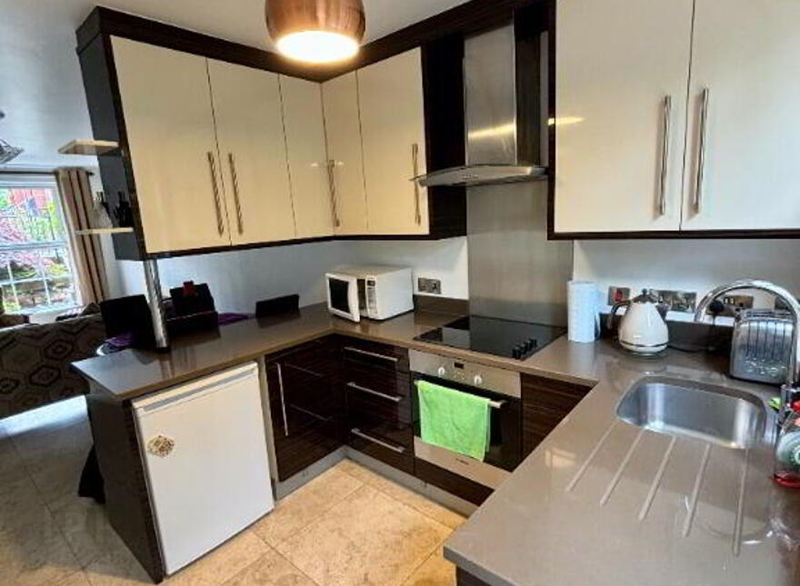 5A Windsor Close, Belfast, BT9 6FG