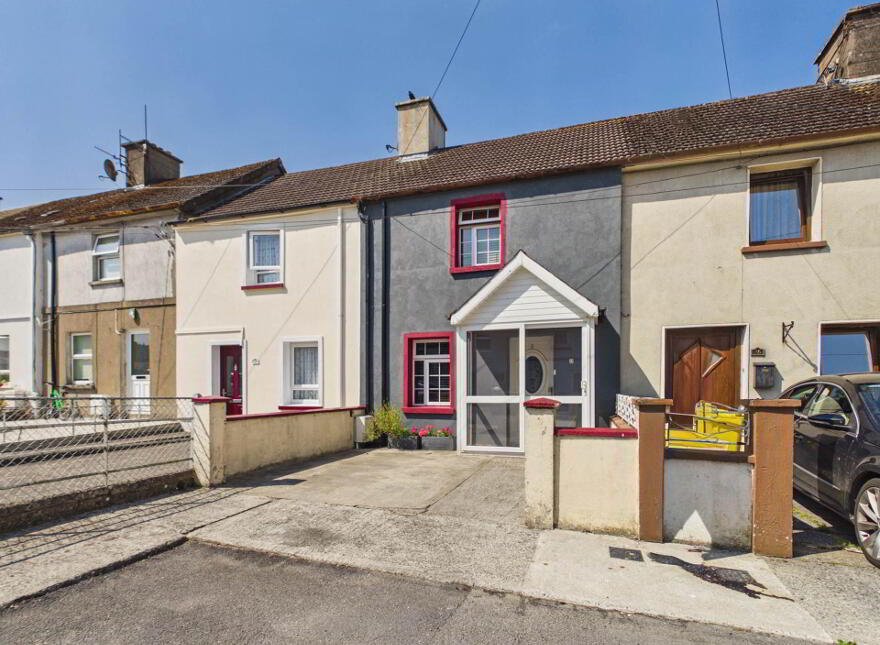 37 St. Mollerans, Carrickbeg, Carrick-On-Suir, E32XK07