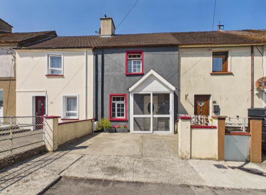 37 St. Mollerans, Carrickbeg, Carrick-On-Suir, E32XK07
