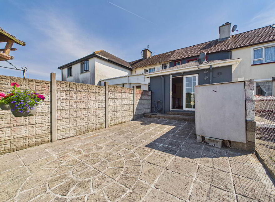 37 St. Mollerans, Carrickbeg, Carrick-On-Suir, E32XK07