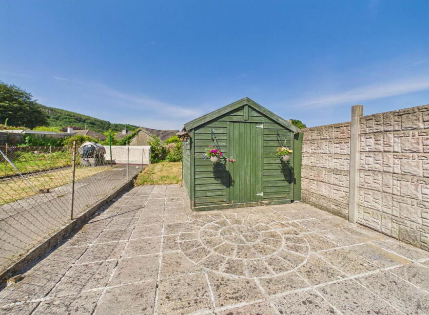 37 St. Mollerans, Carrickbeg, Carrick-On-Suir, E32XK07