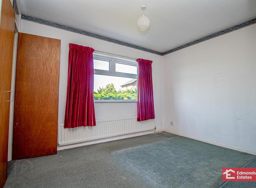 18 Long Common, Ballymena, BT42 2NU