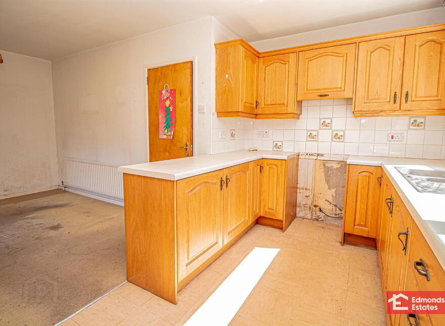18 Long Common, Ballymena, BT42 2NU
