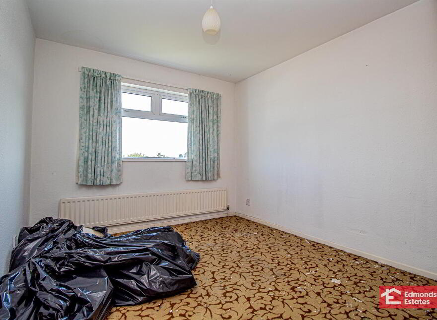 18 Long Common, Ballymena, BT42 2NU