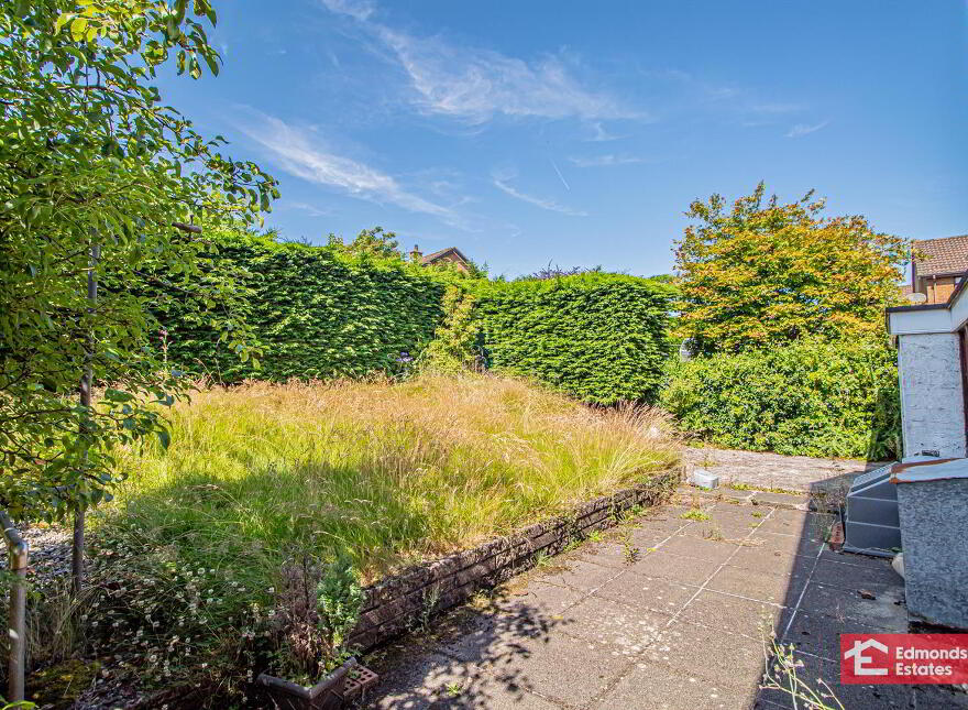 18 Long Common, Ballymena, BT42 2NU