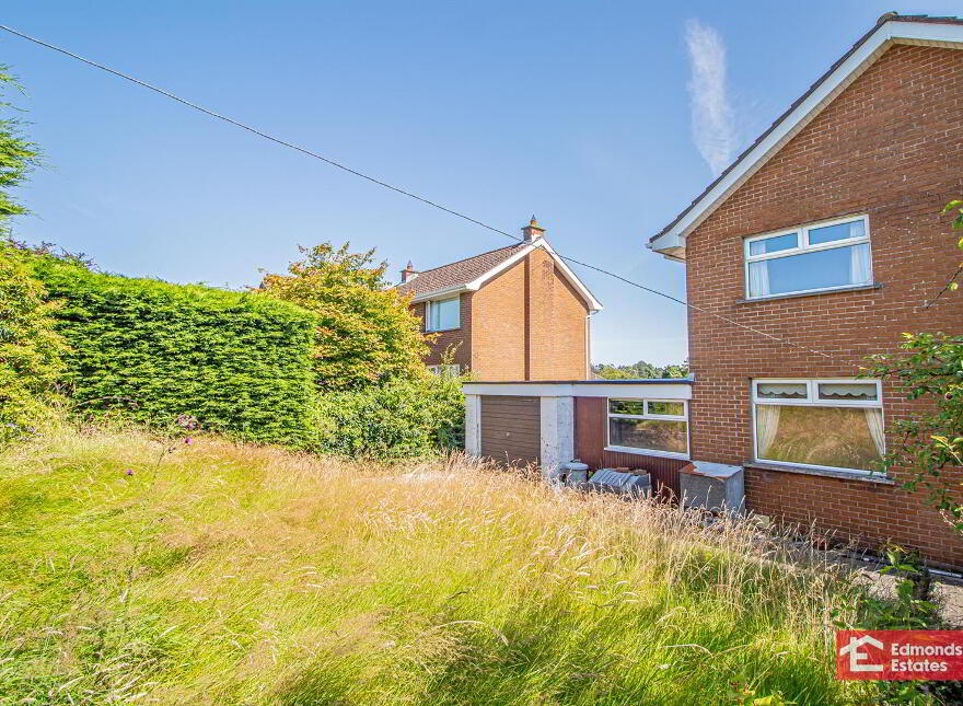 18 Long Common, Ballymena, BT42 2NU