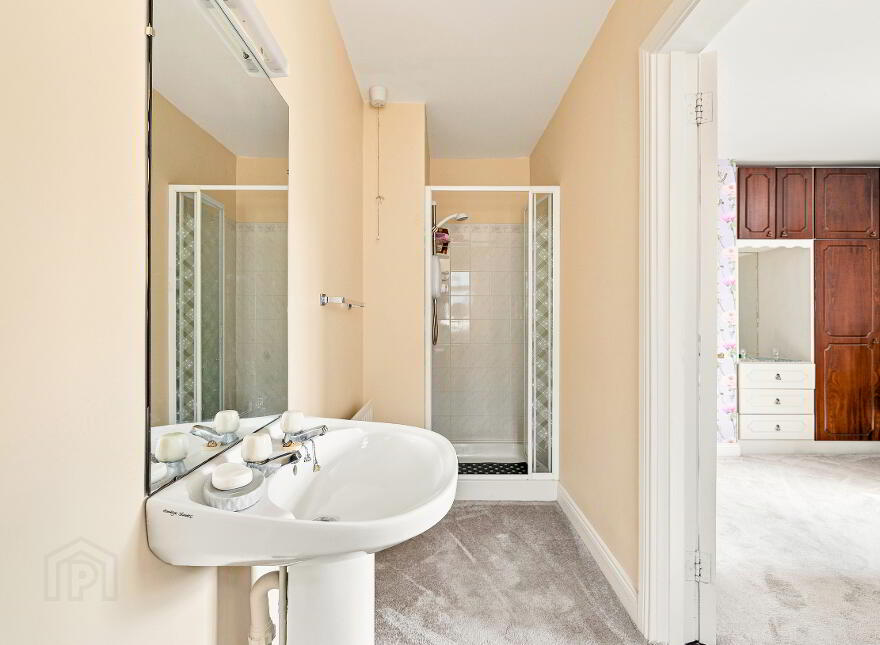 35 College Gardens, Carlow Town, Carlow Town, R93H728