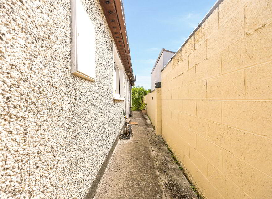 35 College Gardens, Carlow Town, Carlow Town, R93H728