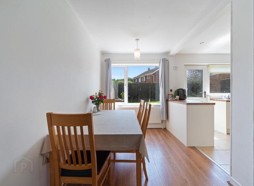 16 Woodbreda Avenue, Belfast, BT8 7JJ