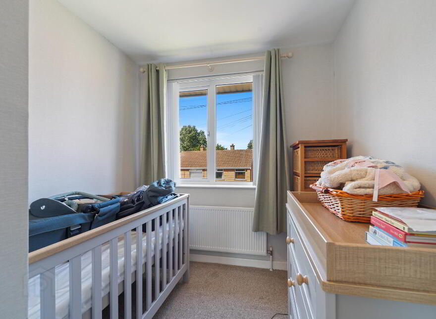 16 Woodbreda Avenue, Belfast, BT8 7JJ