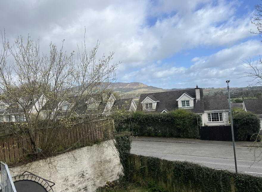 6 Ardshean, Forkhill, Newry, BT35 9TG