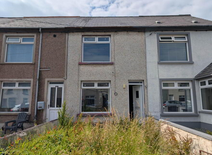 44 Upper Waterloo Road, Larne, BT40 1HD