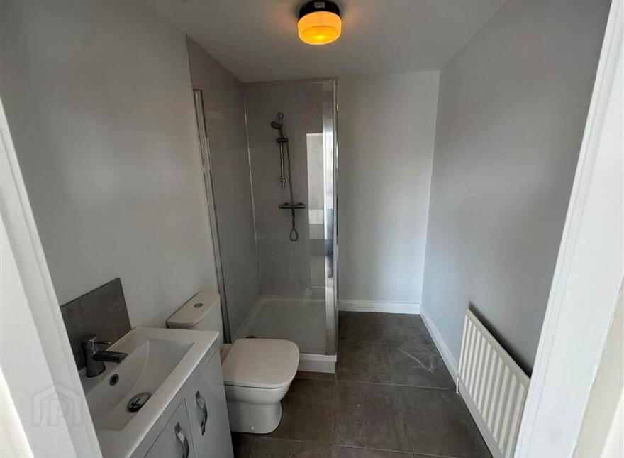 11 Lanyon Manor, Lanyon Manor, 2 - 4 Eglantine Place, Belfast, BT9 6EY