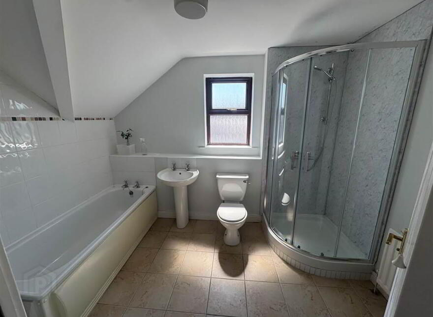 11 Lanyon Manor, Lanyon Manor, 2 - 4 Eglantine Place, Belfast, BT9 6EY