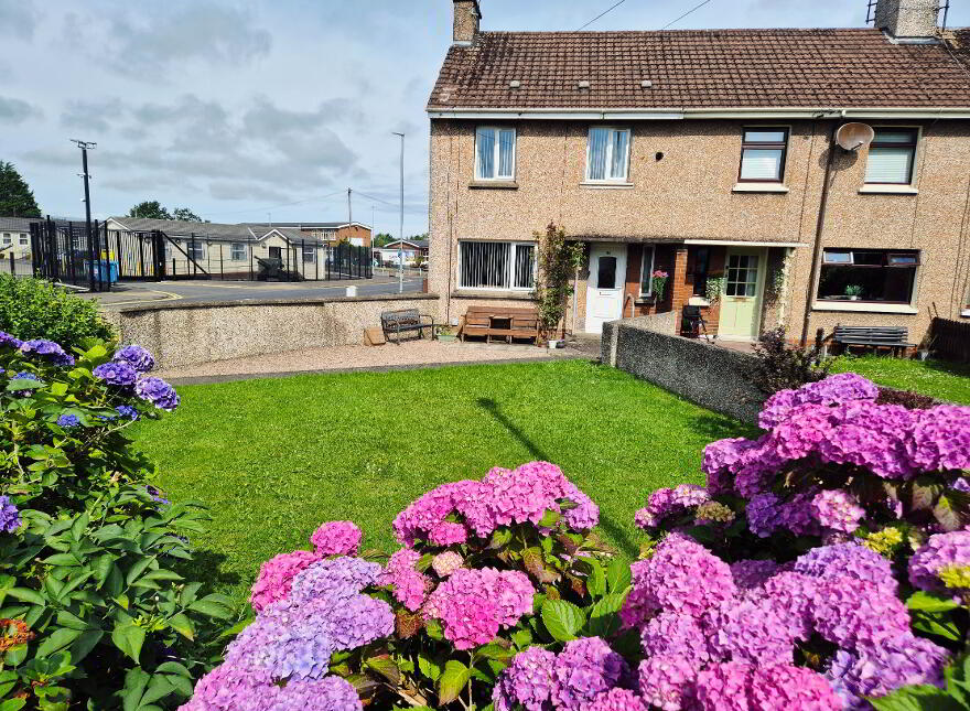 84 Bushmills Road, Coleraine, BT52 2BT photo
