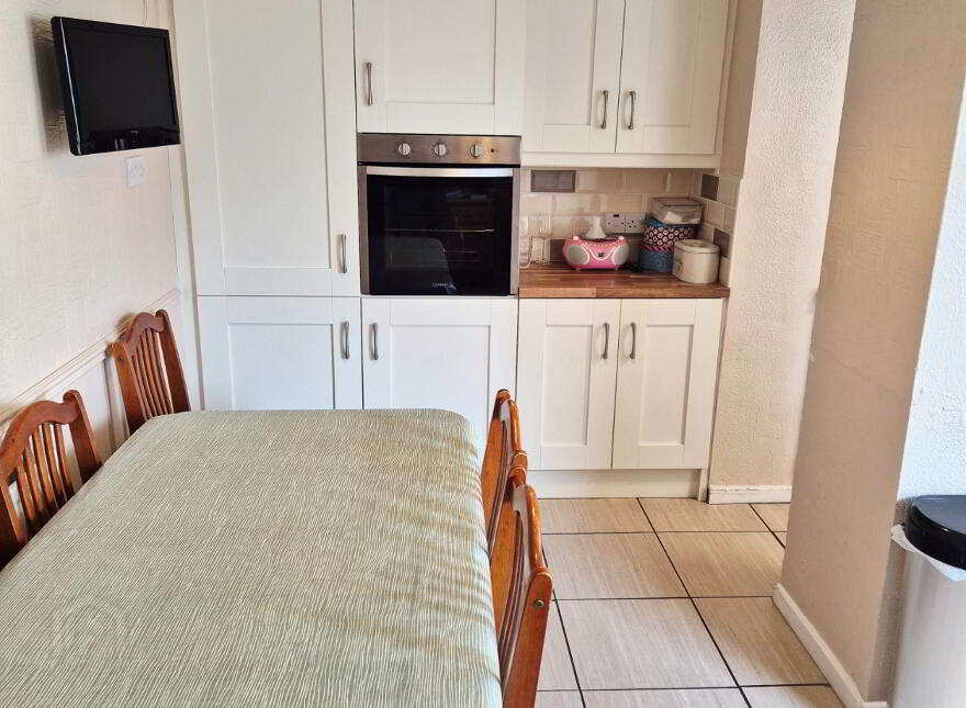 84 Bushmills Road, Coleraine, BT52 2BT