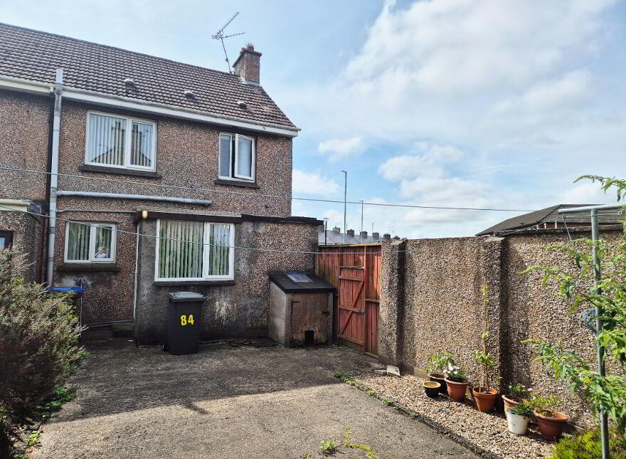 84 Bushmills Road, Coleraine, BT52 2BT