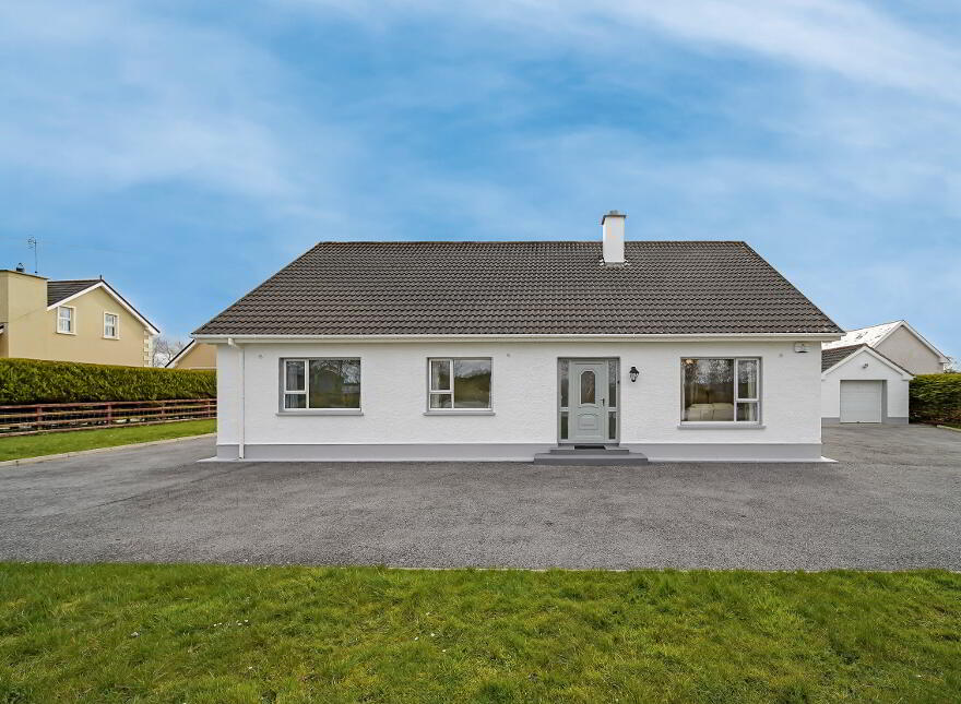 Rough Park, Ramelton, F92C868