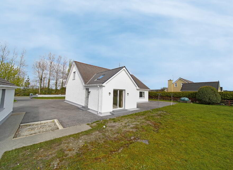 Rough Park, Ramelton, F92C868