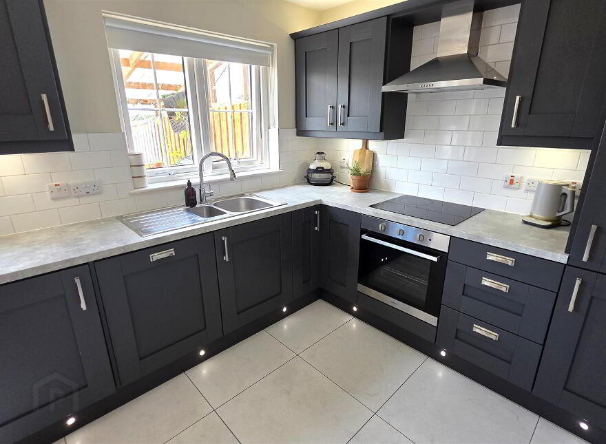 21 Ballyveigh Crescent, Antrim, BT41 2FL