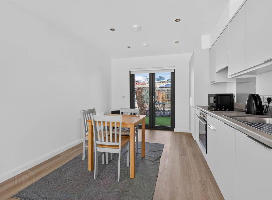 11, 31 Apsley Street, Belfast, BT7 1FU