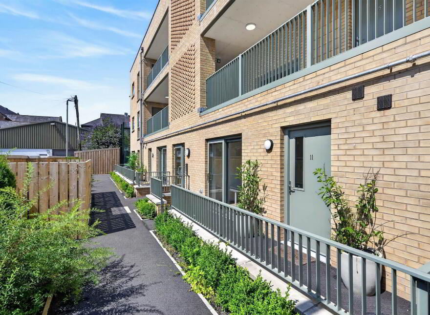 11, 31 Apsley Street, Belfast, BT7 1FU