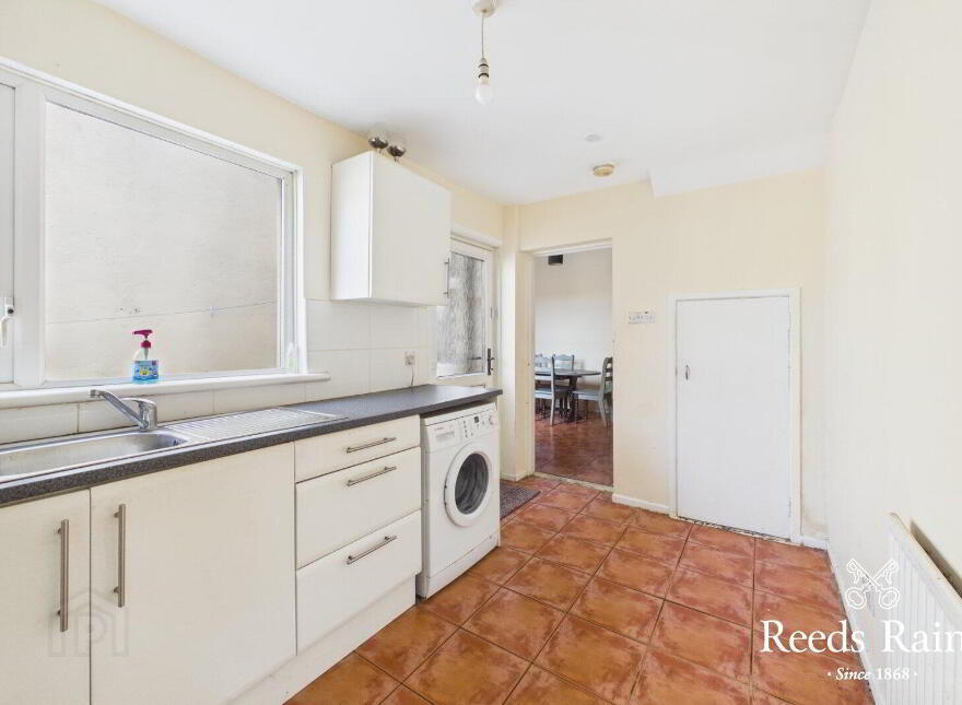 34 Shaftesbury Avenue, Belfast, BT7 2ES