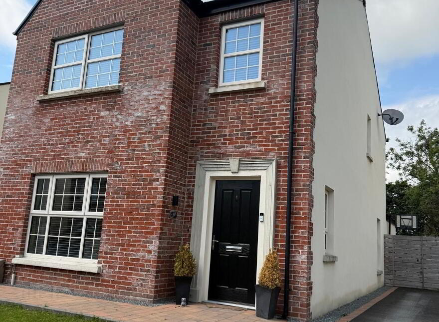 40 Hawthorn Grove, Strabane, BT82 8FF