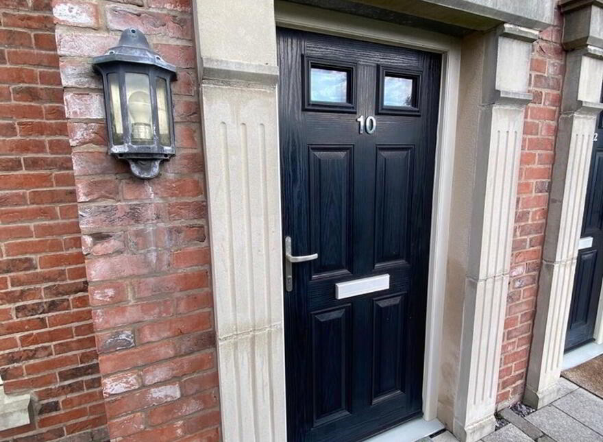 10 Helens Wood Lane, Bangor, BT19 1GE