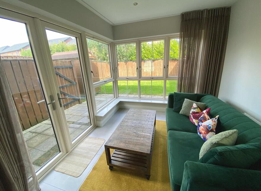10 Helens Wood Lane, Bangor, BT19 1GE