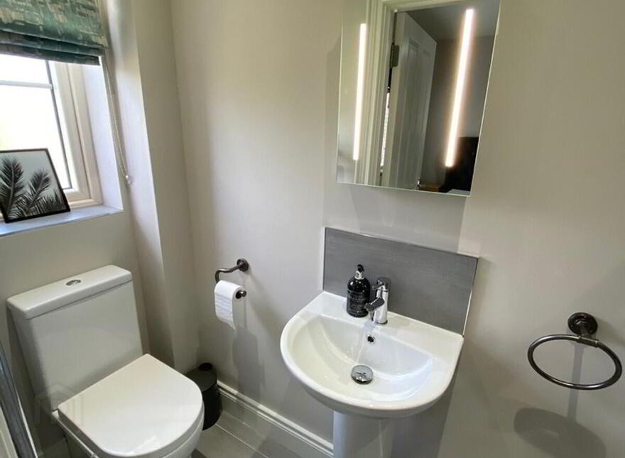 10 Helens Wood Lane, Bangor, BT19 1GE
