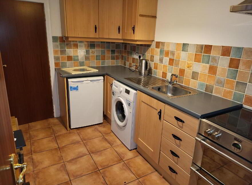 Apt 1, 7 Stranmillis Park, Belfast, BT9 5AU