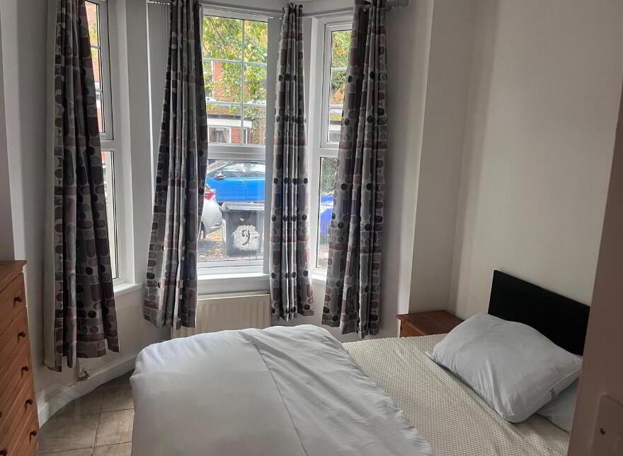 Apt 1, 7 Stranmillis Park, Belfast, BT9 5AU