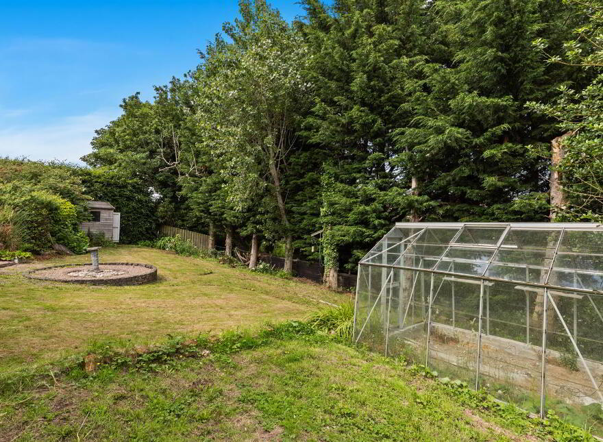 1 Rocky Ridge, Carrowdore, BT22 2SX