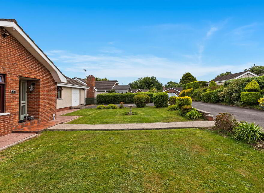 1 Rocky Ridge, Carrowdore, BT22 2SX