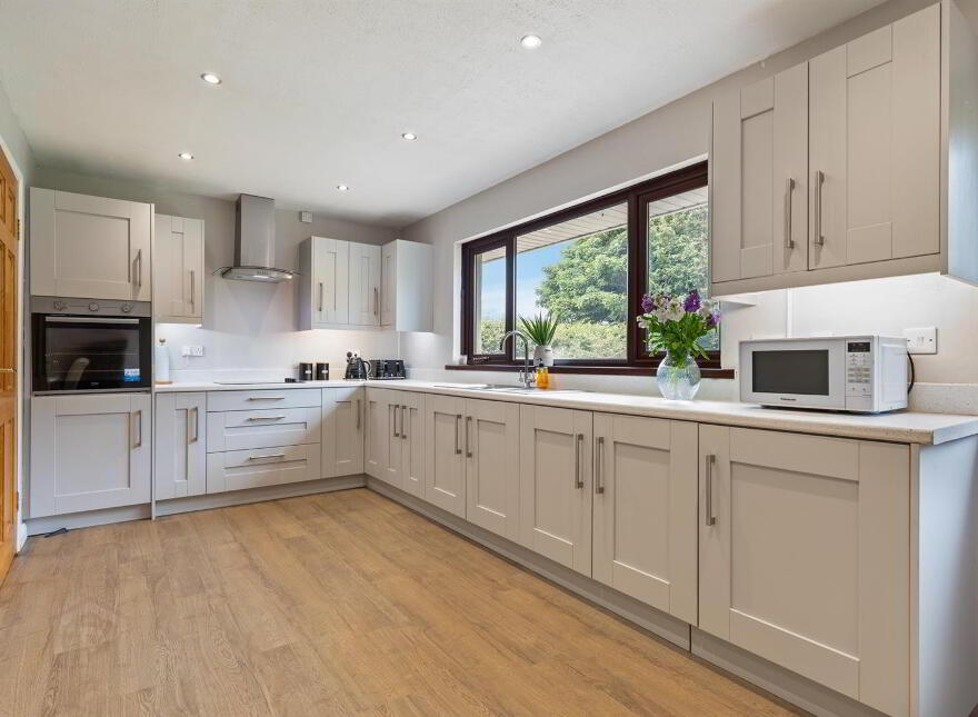 1 Rocky Ridge, Carrowdore, BT22 2SX