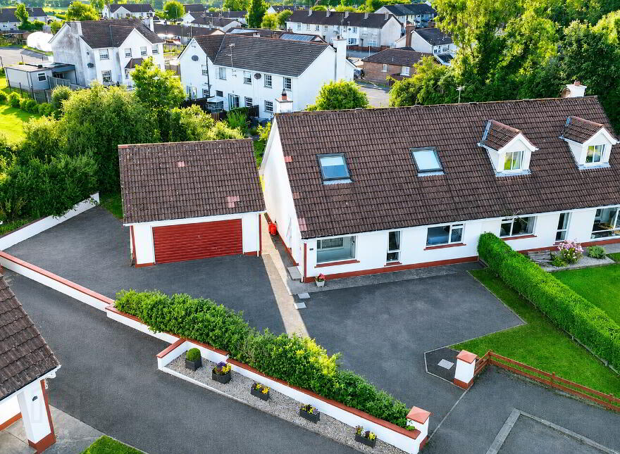 17 Rosscolban Court, Kesh, BT93 1UL
