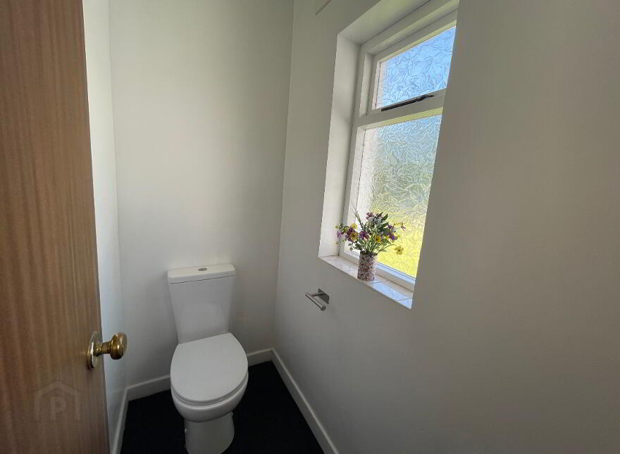 17 Rosscolban Court, Kesh, BT93 1UL