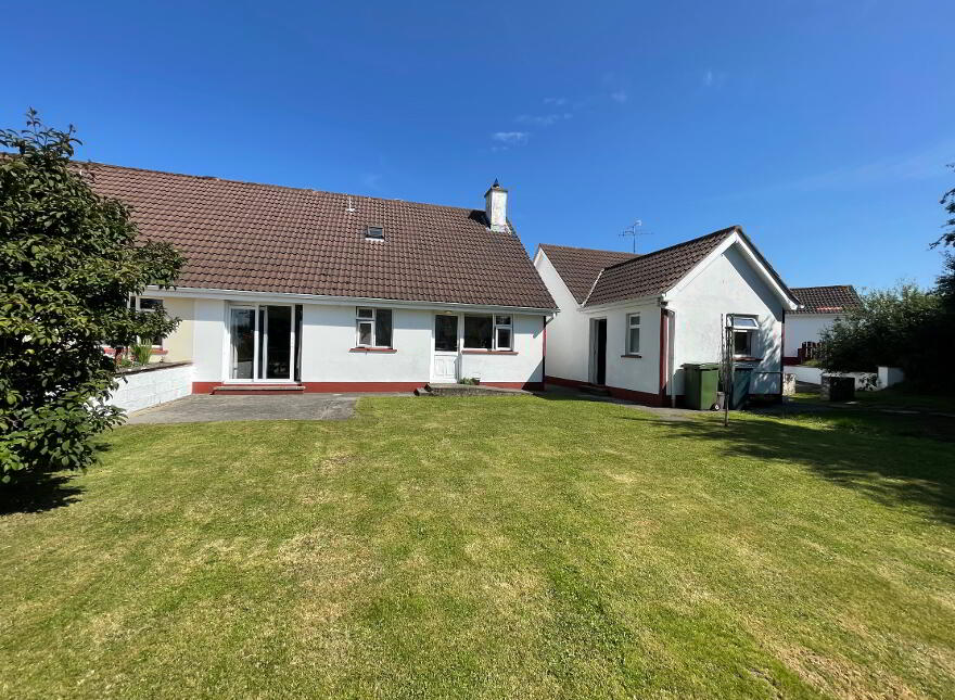 17 Rosscolban Court, Kesh, BT93 1UL